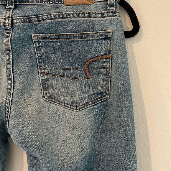 Vintage Flare Jeans - Picture 9 of 12